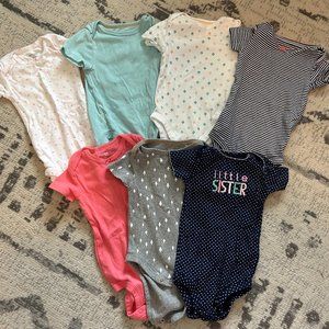 7 Bodysuits/Onesies 6-9 months